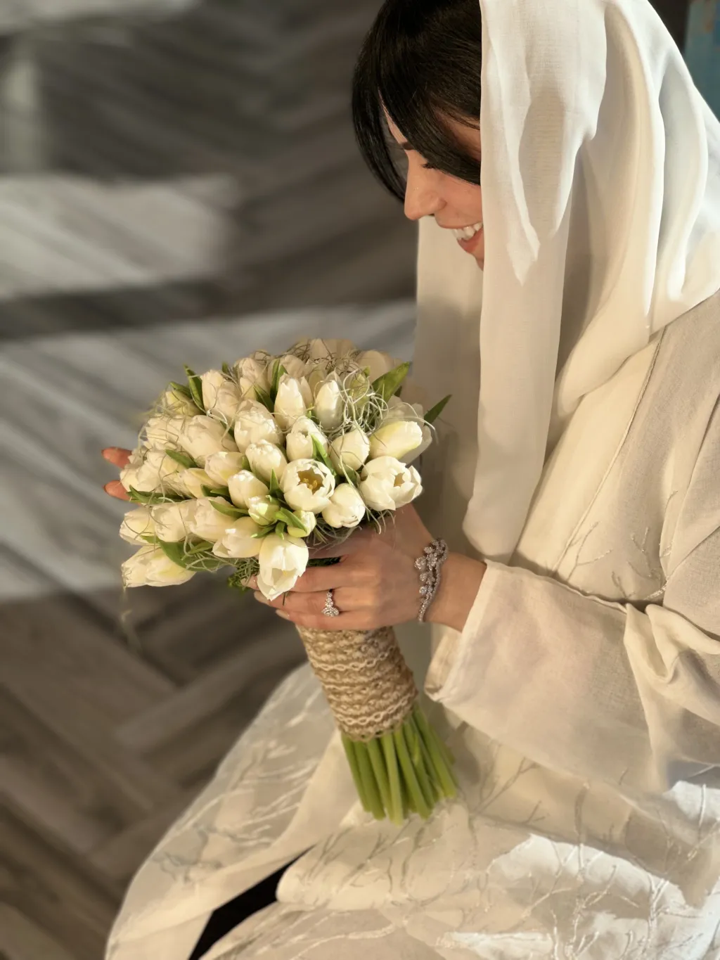 مسكة عروس – نسمات التوليب 🤍